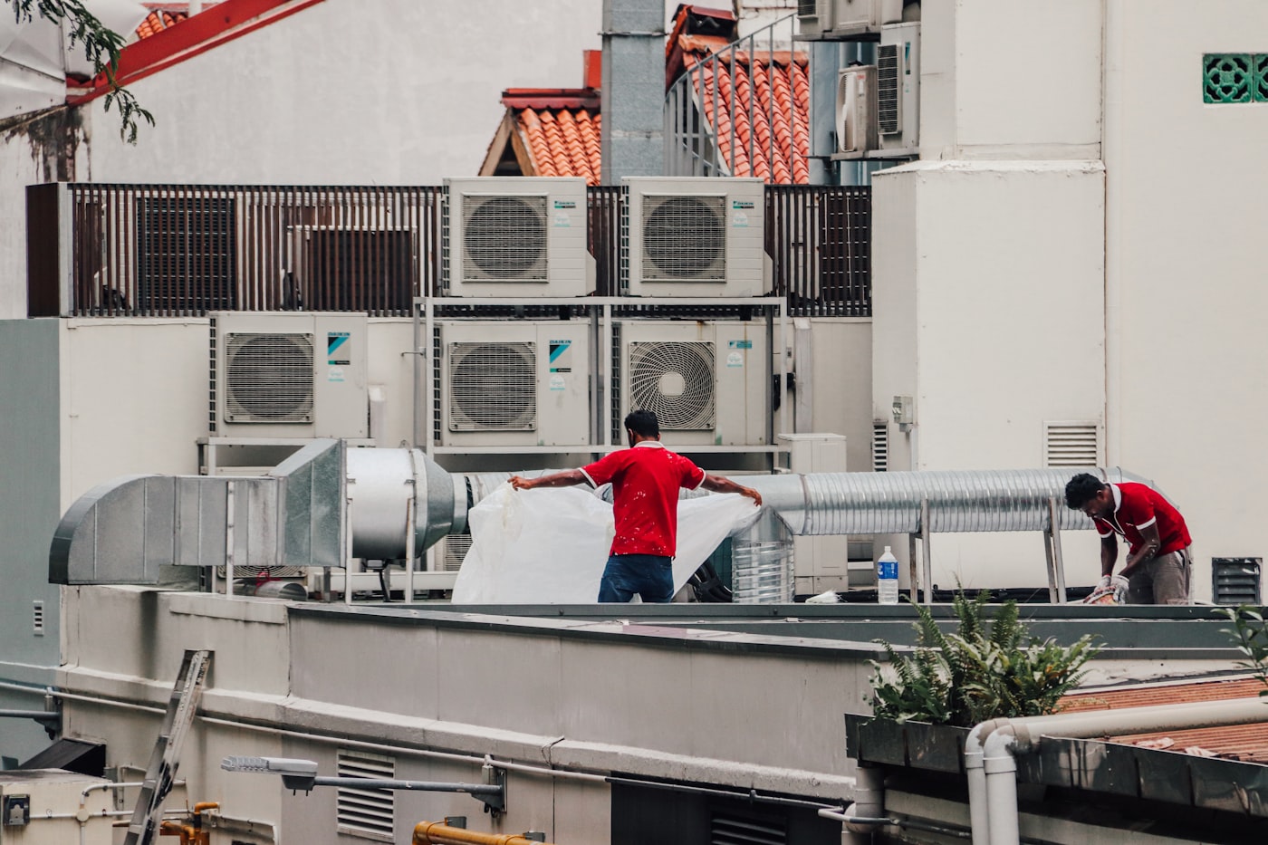 Installation des groupes de climatisation